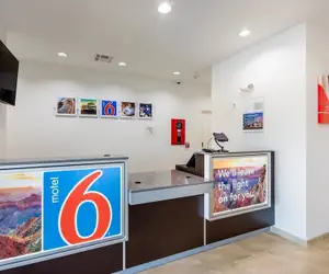 Photo 3 - Motel 6 Channelview, TX