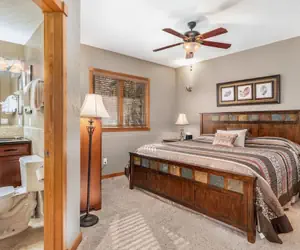 Photo 3 - Mount Cirrus 10b 2 Bedroom Condo by RedAwning