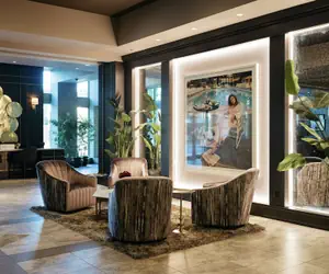 Photo 4 - The Axis Moline Hotel, Tapestry Collection by Hilton