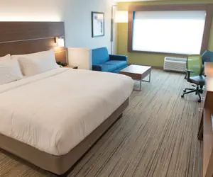 Photo 5 - Holiday Inn Express & Suites Fort Wayne North by IHG