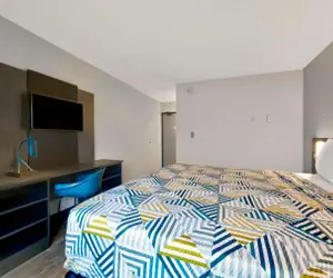 Photo 4 - Motel 6-Oak Creek, WI