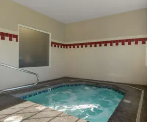 Photo 4 - Best Western Plus Park Place Inn & Suites