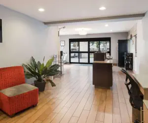 Photo 5 - Best Western McMinnville Inn