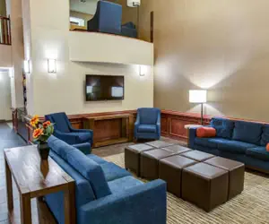 Photo 5 - Comfort Suites Idabel