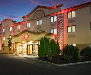 Photo 4 - Red Roof Inn Fairfield