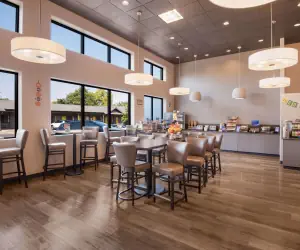 Photo 5 - Best Western New Oregon Motel