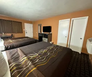 Photo 2 - New Corral Motel