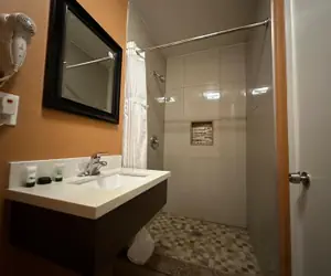 Photo 4 - New Corral Motel