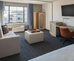 Photo 5 - Courtyard by Marriott Santa Cruz