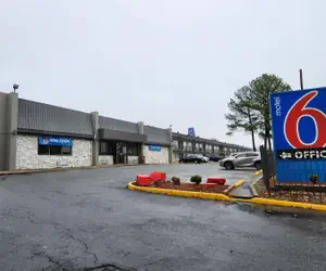 Photo 2 - Motel 6 North Little Rock, AR-JFK Blvd