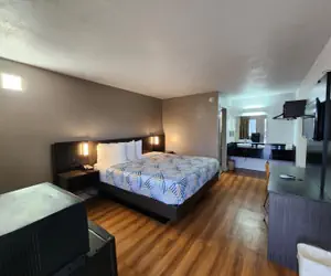 Photo 3 - Motel 6 North Little Rock, AR-JFK Blvd