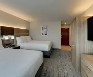 Photo 2 - Holiday Inn Express Kenner - New Orleans Airport, an IHG Hotel