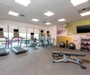 Photo 3 - Courtyard by Marriott Cleveland Elyria