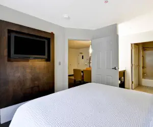 Photo 5 - Residence Inn by Marriott Jacksonville Airport