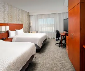 Photo 4 - Courtyard by Marriott Wichita Falls