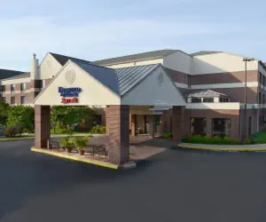 Photo 3 - Fairfield Inn & Suites by Marriott Charlottesville North