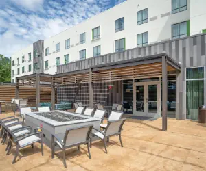 Photo 3 - Courtyard by Marriott Charleston-North Charleston