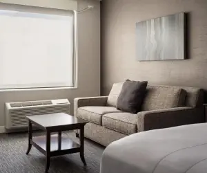 Photo 2 - Provo Marriott Hotel & Conference Center