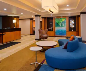 Photo 5 - Fairfield Inn and Suites by Marriott Fort Wayne