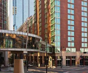Photo 2 - Kansas City Marriott Downtown