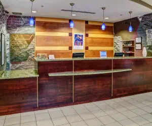 Photo 3 - SpringHill Suites by Marriott New Bern