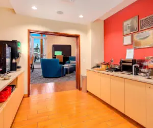 Photo 5 - TownePlace Suites by Marriott Bellingham