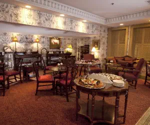 Photo 5 - Market Pavilion Hotel