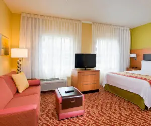 Photo 2 - TownePlace Suites by Marriott Dallas Bedford