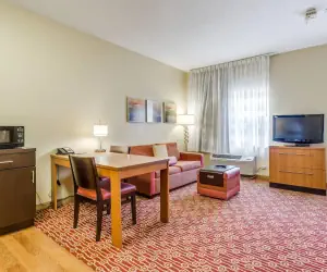 Photo 5 - TownePlace Suites by Marriott Dallas Bedford