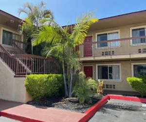 Photo 2 - Rivera Inn & Suites Motel