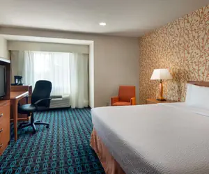 Photo 2 - Fairfield Inn Sacramento Cal Expo