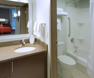 Photo 2 - TownePlace Suites by Marriott Springfield