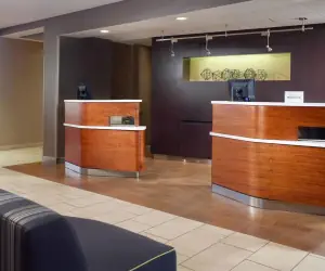 Photo 3 - Courtyard by Marriott Macon