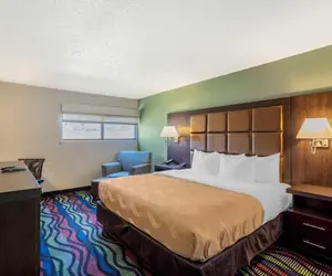 Photo 4 - Quality Inn Cookeville