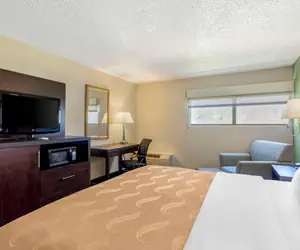 Photo 5 - Quality Inn Cookeville