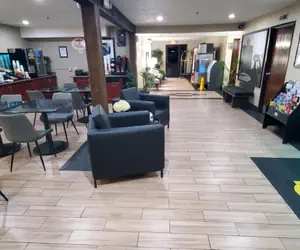 Photo 3 - Super 8 by Wyndham Sterling Heights/Detroit Area