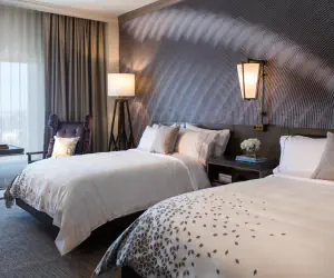 Photo 3 - Renaissance Waterford Oklahoma City Hotel