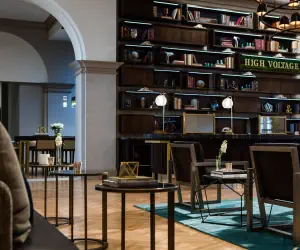 Photo 4 - Renaissance Waterford Oklahoma City Hotel