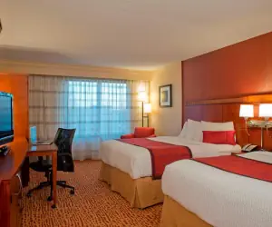 Photo 4 - Courtyard Gulf Shores Craft Farms