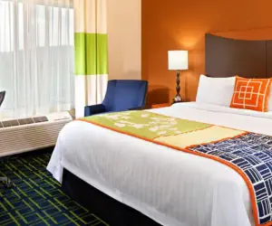 Photo 3 - Fairfield Inn & Suites Tulsa South Medical District