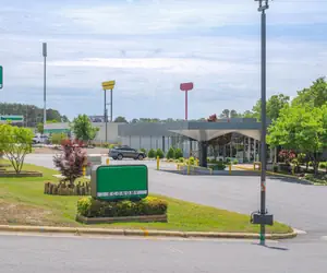 Photo 5 - Masters Inn Selma Smithfield I-95 By OYO