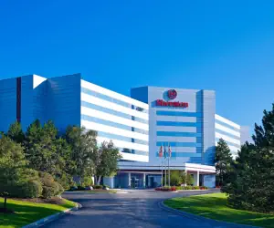 Photo 2 - Sheraton Detroit Novi