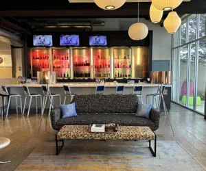 Photo 2 - Aloft Hotel Rogers Bentonville