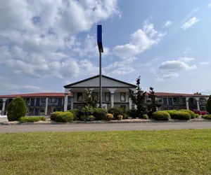 Photo 2 - Americas Best Value Inn Blue Ridge