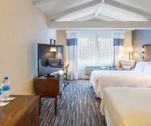 Photo 4 - Four Points by Sheraton Melville Long Island