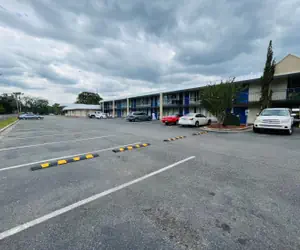 Photo 4 - Rodeway Inn