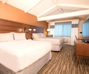 Photo 3 - Four Points by Sheraton Melville Long Island