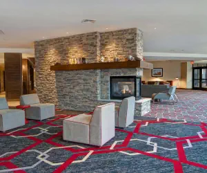 Photo 4 - Four Points by Sheraton Peoria