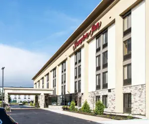 Photo 3 - Hampton Inn Erie-South