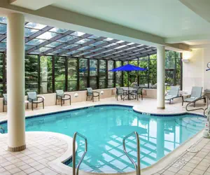 Photo 2 - Hampton Inn Erie-South